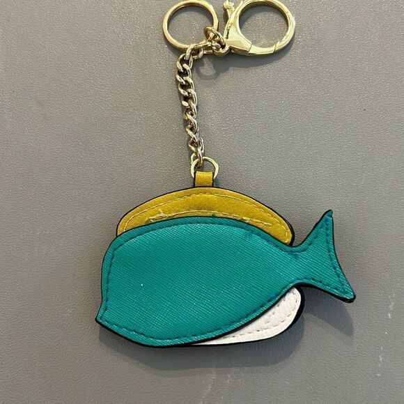 Fish  Keychain - Picture 3 of 5